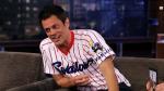 Video: Johnny Knoxville Offers Jimmy Kimmel Moonshine on His Show