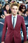 Robert Pattinson Suits Up on the Set of 'Water for Elephants'