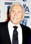 Kirk Douglas Urges Muslims to Condemn Mosque on Ground Zero