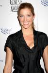 Tricia Helfer Gets 'New Back' Post 'Battlestar Galactica'
