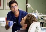 'Glee' First Look: John Stamos as Dr. Carl Howell