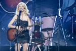 Gwyneth Paltrow Sings in First 'Country Strong' Trailer