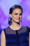 Natalie Portman Shows Off Engagement Ring for the First Time
