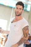 Adam Levine Naked, Girlfriend Covers His Manhood