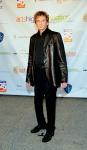Barry Manilow Cancels Australian Tour Due to Weather