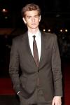 Andrew Garfield Rules Out Flirting With Girls in Bars