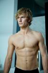 Alex Pettyfer Admires Himself in New 'Beastly' Clip