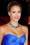 Jessica Alba Read to Third Graders to Fight Illiteracy