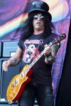 Slash Cancels Japan Concert