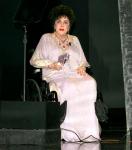 Elizabeth Taylor Takes James Dean's Dark Childhood to the Grave