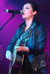 Sandi Thom Outraged at Over-Heated Gig