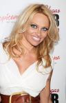 Pamela Anderson Urges China to Join Seal Campaign
