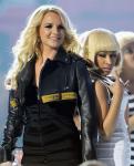 2011 Billboard Music Awards: Nicki Minaj and Britney's Duet Performance