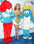 Katy Perry Flaunts Her Legs in Little White Dress at 'Smurfs' Premiere