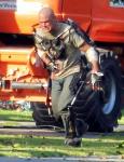 Bleeding Matt Damon Wears Strange Gear on Set of 'Elysium'