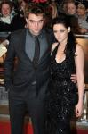 Report: Kristen Stewart and Robert Pattinson Back On