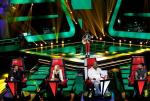 'The Voice' Day 2 Features LeAnn Rimes' Tour Staff, a Wrestler and Justin Bieber Look-Alike