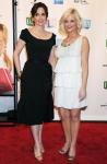 Tina Fey and Amy Poehler Snatch Hosting Gig for Golden Globes 2013