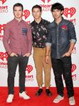 Preview of Jonas Brothers' New Song 'Meet You in Paris'