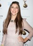 Mayim Bialik Breaks Up With Husband of Nine Years