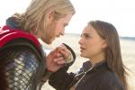 Chris Hemsworth Dishes on Thor and Jane's Relationship in 'The Dark World'