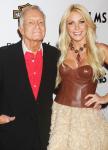 Crystal Harris Marries Hugh Hefner at Playboy Mansion, Tweets Pictures of Altar