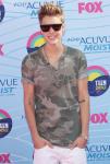 Justin Bieber Reveals Final Tracklist for 'Believe Acoustic'