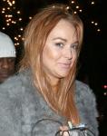 Lindsay Lohan NOT Stealing Elizabeth Taylor's Bracelet