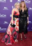 Carrie Underwood to Take Over Faith Hill as Singer of 'Sunday Night Football' Theme