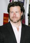 Tori Spelling's Husband Dean McDermott Challenges Twitter Basher to MMA Fight