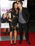 Paula Patton Cozying Up to Robin Thicke at 'Baggage Claim' Premiere