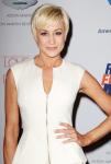 Kellie Pickler Gets Emotional Onstage While Performing on 'GMA'