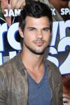 Taylor Lautner to Play Porn Star Dirk Diggler in 'Boogie Nights' Live Reading