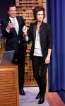 Video: Kristen Wiig Channels Harry Styles on 'Tonight Show Starring Jimmy Fallon'