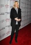 Lisa Kudrow Testifies Against Former Manager Over 'Friends' Residuals