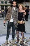 Russell Brand Cancels Shows After Mother Gets Diagnosed With Breast Cancer