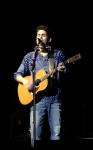 Video: John Mayer Performs Acoustic Version of Beyonce's 'XO' During Show in Australia