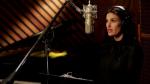 Idina Menzel Drops Video for 'Learn to Live Without' From 'If/Then' Musical