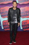 John Legend Gets Mistaken for Criminal at Airport