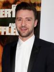 Video: Justin Timberlake's Fan Throws Underwear Onstage During Concert