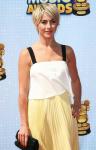Julianne Hough in Talks to Return to 'Dancing with the Stars' as Judge