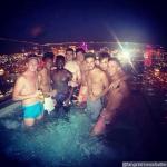 Liam Payne Sports a Cast After Injuring His Arm