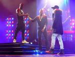 Usher Joined Onstage by Trey Songz at Chicago Concert