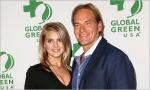 'Happy Endings' Star Eliza Coupe Gets Married to Fiance in Christmas Eve Ceremony