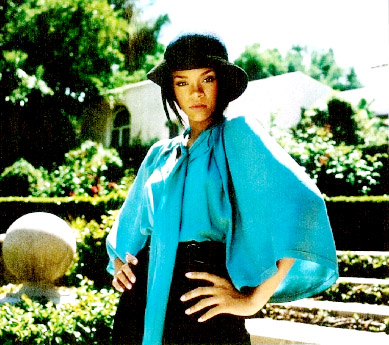 Rihanna and Stacy Ferguson Pose in the July 2007 Music Issue of Elle Magazine