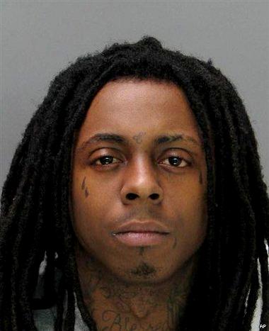 Lil Wayne Arrested of Being Fugitive, Released on $10000 Bond