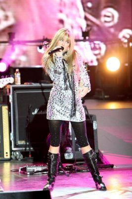 Miley Cyrus on Miley Cyrus Double Tour Molded To Cd Dvd Set