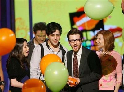 Drake+and+josh+2011+returns