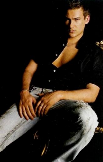 Lee Ryan couple