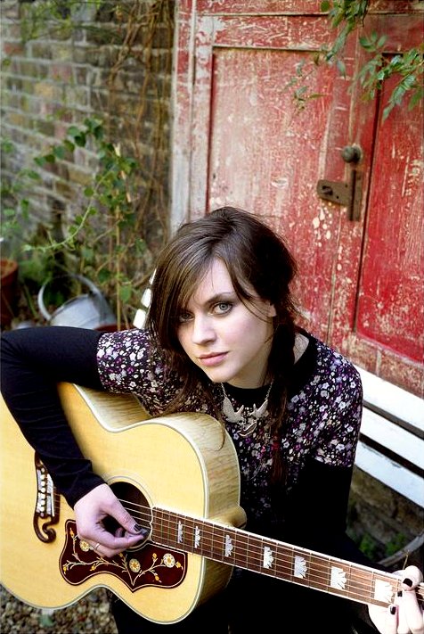 From a Travis CD to a her own record Amy Macdonald shows how thin the line 